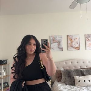 Meet your Posher, Bahar